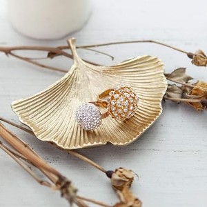 NIKKY HOME Gold Jewelry Tray, Ginkgo Leaf Trinket Dish, Decorative Gift